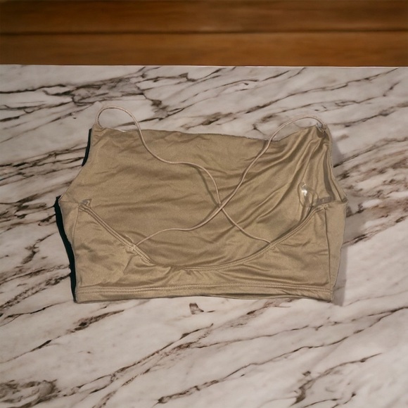 Windsor criss cross back spaghetti strap cropped tan tank Medium  NWT - Picture 2 of 6